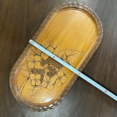 木彫りの飾りの画像