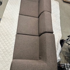 【カバーリングローソファ】クリーニング済【管理番号11409】金の画像