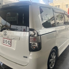 トヨタ ヴォクシー ZS、ZRR70Wの画像