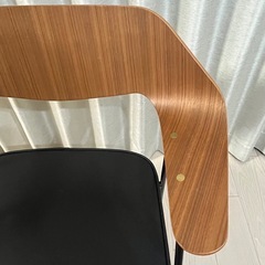 アクタス　Case Furniture 675チェア　ウォールナットの画像
