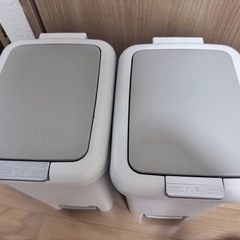 ニトリのゴミ箱の画像