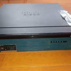 Ciscoサービス統合型ルータ2921/K9の画像