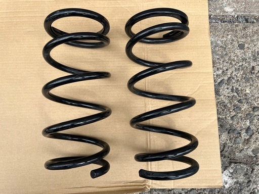 RS⭐︎R GRS211 クラウン Ti2000 ダウンサス 4本 中古 箱付き