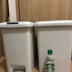 ニトリのゴミ箱の画像