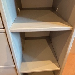 IKEA TROGEN おしゃれなグレー キッズチェスト引き出しの画像