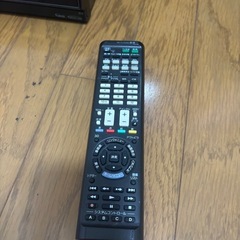 値下げ⭕️しました！テレビ 40だいブルーレイレコーダー テレビスタンド 学習リモコン アンテナケーブル HDMIケーブル 電源ケーブル すぐ見れるセットです。 早い者勝ちです！  レコーダーは、CMカットができる最終型番です。勝手に切ってくれます。の画像