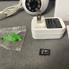 防犯カメラ 128GB microSDカード付き！wifi接続！スマホ確認可能！動作検知！の画像