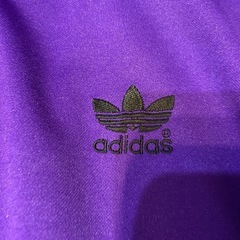 adidas 紫 トラックジャケット XLの画像