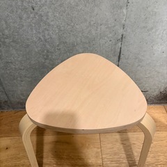 IKEA 木製　いす
の画像