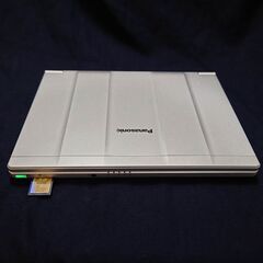 第8世代Core＋8GBメモリ＋M.2-256GB-SSD All in 1レッツノート CF-SV7／顔認証ログイン一瞬＆セキュリティ 快適動作。USB-CはThunderbolt対応でPD充電・マルチモニターもOK。12.1インチ高解像度液晶（1920×1200）、約900gの軽量・堅牢ボディ。Aクラスの画像