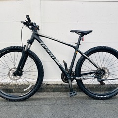 【MTB 27.5 新品ディレーラ・新品タイヤ・新品ブレーキパッド】GIANT ATX 27.5インチ 21段変速(3×7) MTB フロントサスペンション付の画像