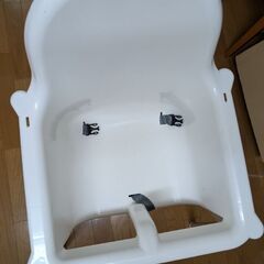 美品 IKEA アンティロープ ハイチェア 安全ベルト付き ベビーチェア ホワイト/シルバーの画像