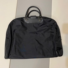 CREST PORT ブラック ガーメントバッグの画像