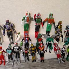 平成・昭和ライダー戦隊　可動フィギュア　ソフビ計38体とお面3個の画像