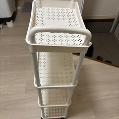 4段ラックの画像