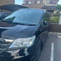 日産セレナライダーSハイブリッドの画像