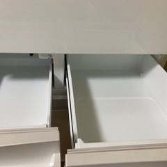 605リトル6ドア冷蔵庫の画像