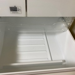 605リトル6ドア冷蔵庫の画像