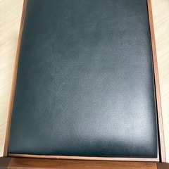スツールの画像