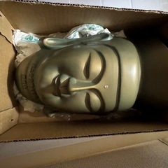 弥勒菩薩 仏面 壁掛け 高級鋳物 美術工芸 総重量約1.4kg ブロンズ風仕上げ インテリア 仏教美術 の画像