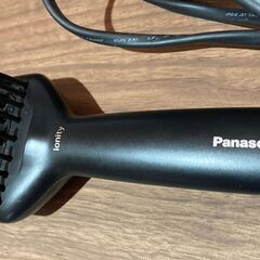 【引越一掃】【美品】Panasonic（パナソニック） ブラシストレートアイロン イオニティ EH-HS30の画像