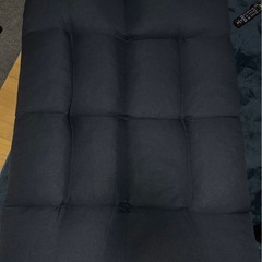 折りたたみ式ソファーの画像