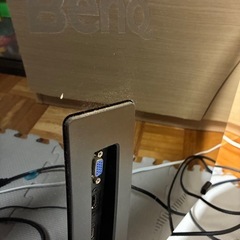 モニター　BenQの画像
