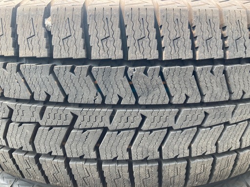 DUNLOP 195/60R17 24年製冬タイヤ【♯う-15 ①】