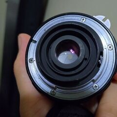 レンズは優良品　Nikon NIKKOR-S Auto 35mm f/2.8の画像