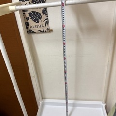 ハンガーラック チェストハンガー ハロー キティの画像