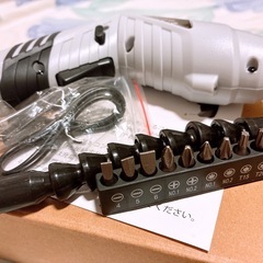 小型電動ドライバーの画像
