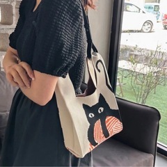 ❤️新品❤️ニットバッグ エコバッグ サブバッグ 折りたたみ コンパクト 黒猫 ネコ柄の画像