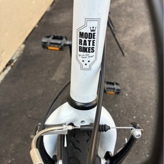 自転車　クロスバイクの画像