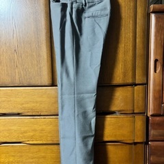 ジャケット、スカート、パンツ3点セットの画像