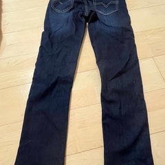 メンズjeansの画像