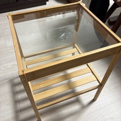 イケア NESNA サイドテーブルの画像