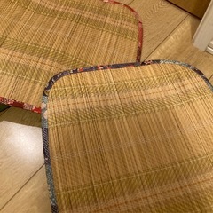 無料‼️　座布団　4枚　IKEA モンスターズインクの画像