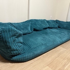 ラウンジパグ ビーズクッションソファ 3人掛けの画像
