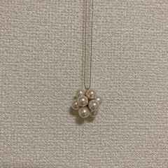 パールフラワーネックレスの画像