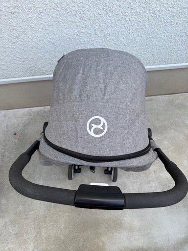 ベビーカー　cybex サイベックス EEZY S イージーS 