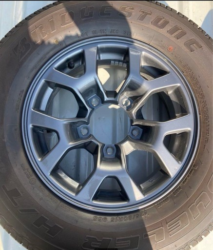 JB74W純正タイヤホイール４本セット