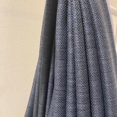 カーテンの画像