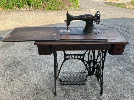 SINGER 足踏み式 ミシン アンティーク