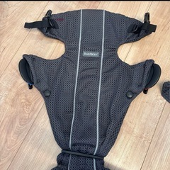BABYBJÖRN 抱っこ紐 ネイビーの画像