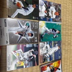 大量のプロ野球カードの画像
