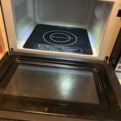 HDD内蔵テレビと電子レンジの画像