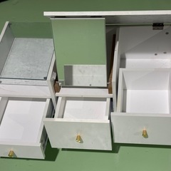 未清掃 ドレッサー？の画像