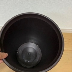 【美品】濃いめブラウンのゴミ箱の画像