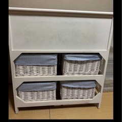 可愛いキャビネットの画像