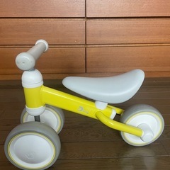 三輪車の画像